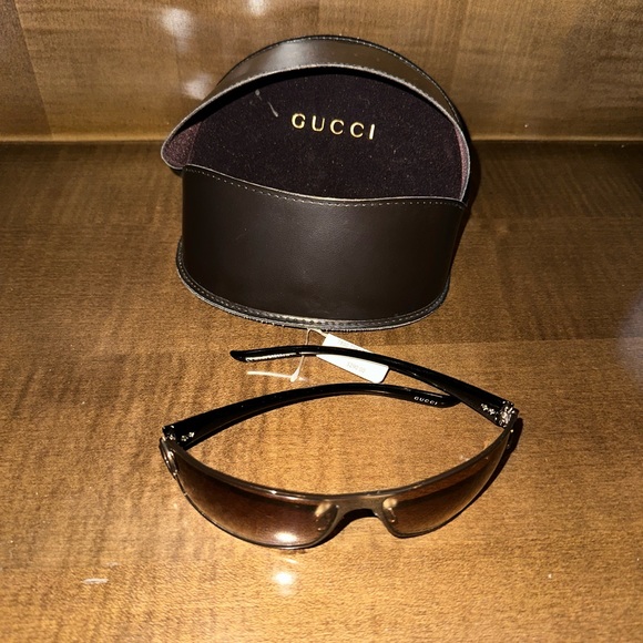 “DONATED” Gucci, Sunglasses Men’s “The Matrix” Style, Amber and Copper, LKNW - Picture 9 of 10